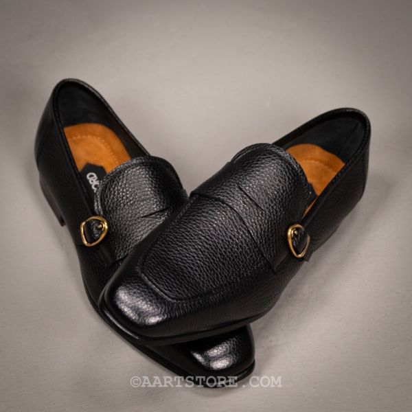 GRAIN LEATHER BUCKLE LOAFER NERO